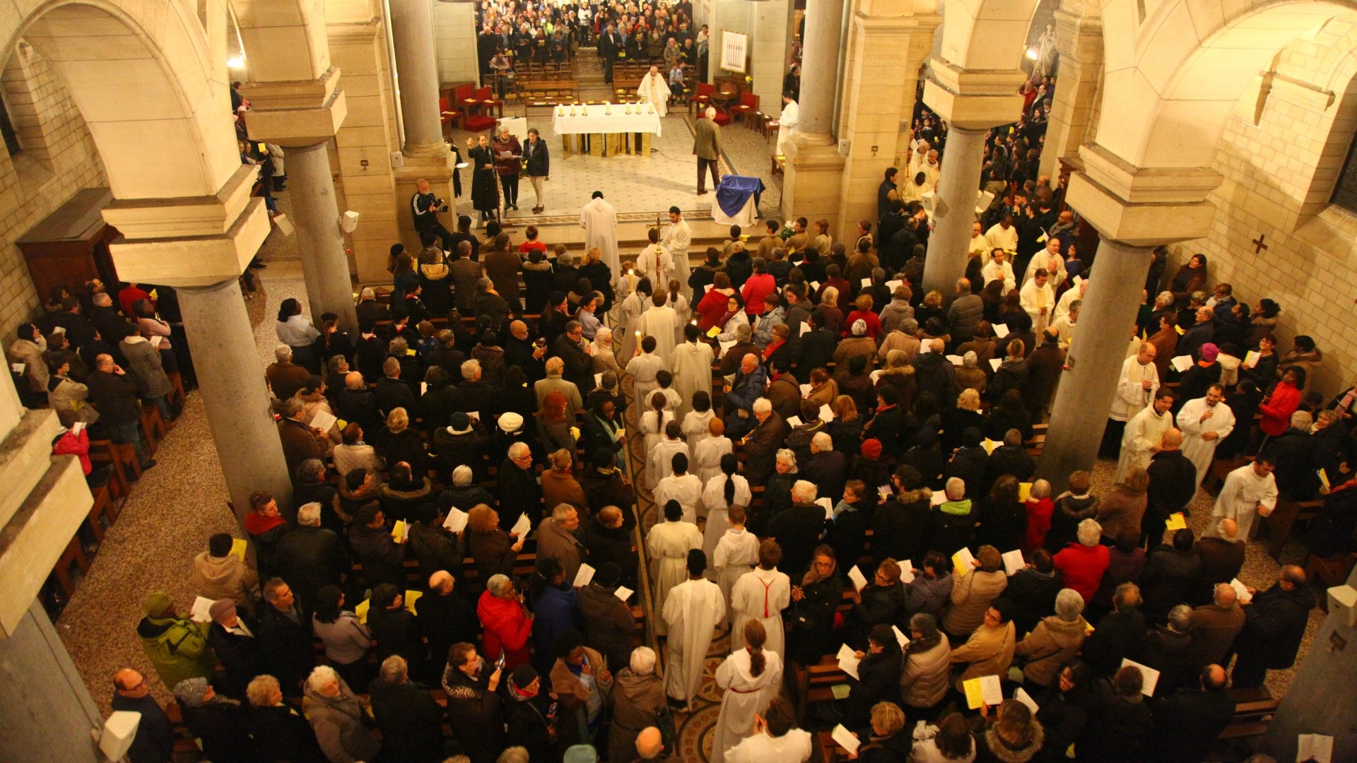 Les Scouts Pr Sents Au P Lerinage Notre Dame Des Miracles Latoilescoute