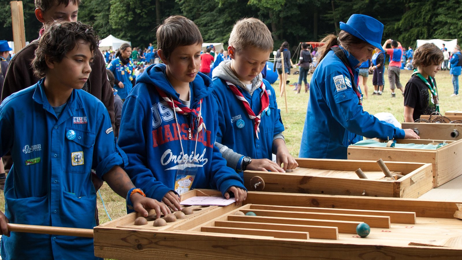 Jeux De Plateau Artisanaux Bord - Créations Uniques Et Originales - Neufs