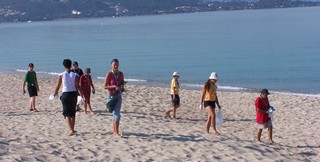 Béziers et Epinal - Nettoyage de plages en Corse