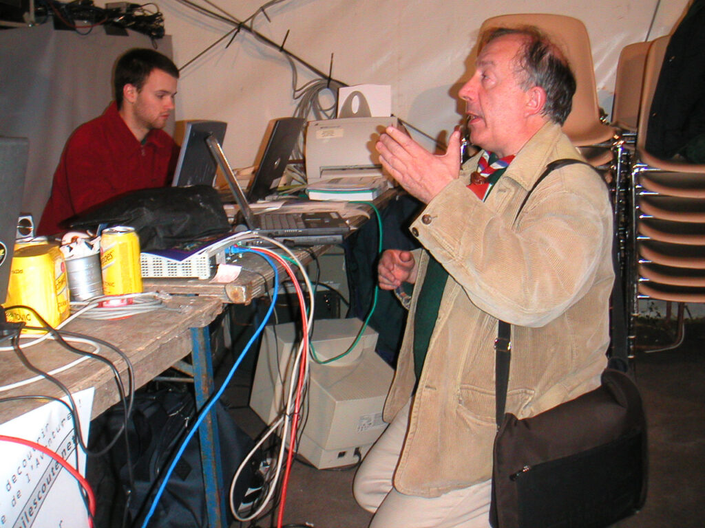 ag2003-014.jpg