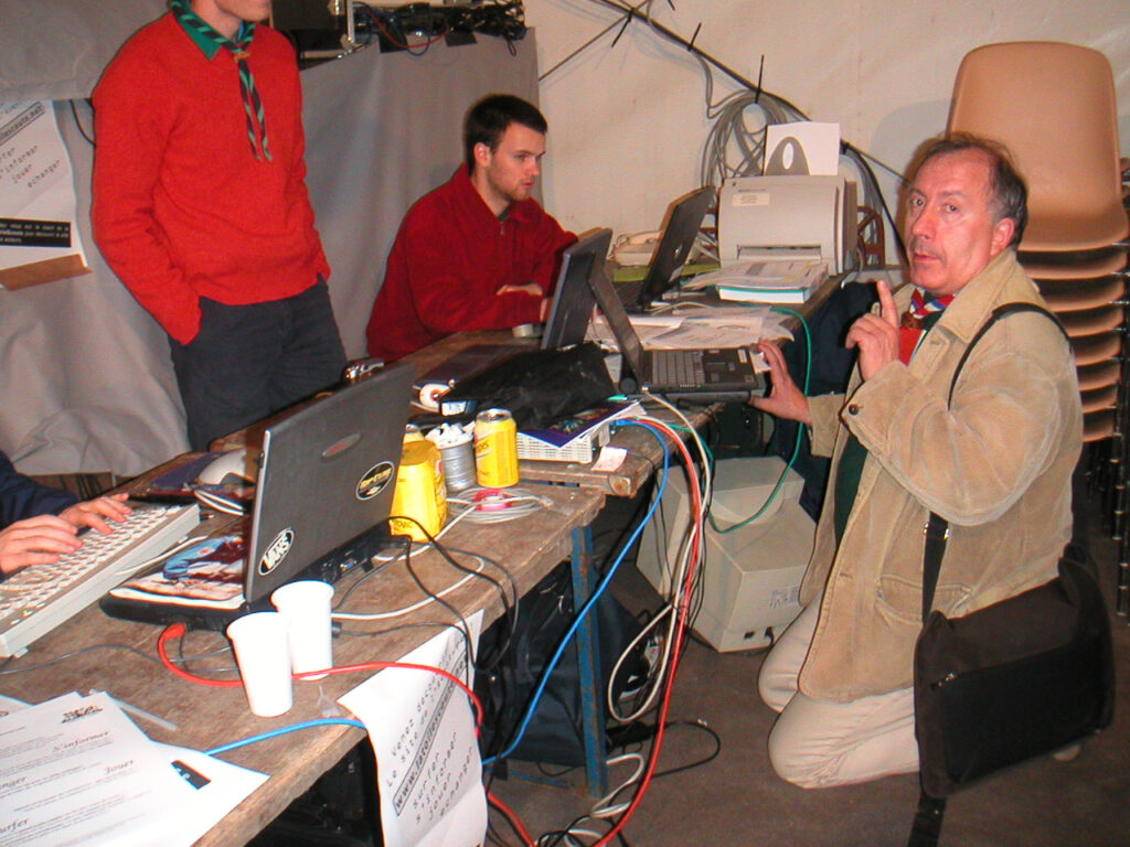 ag2003-015.jpg
