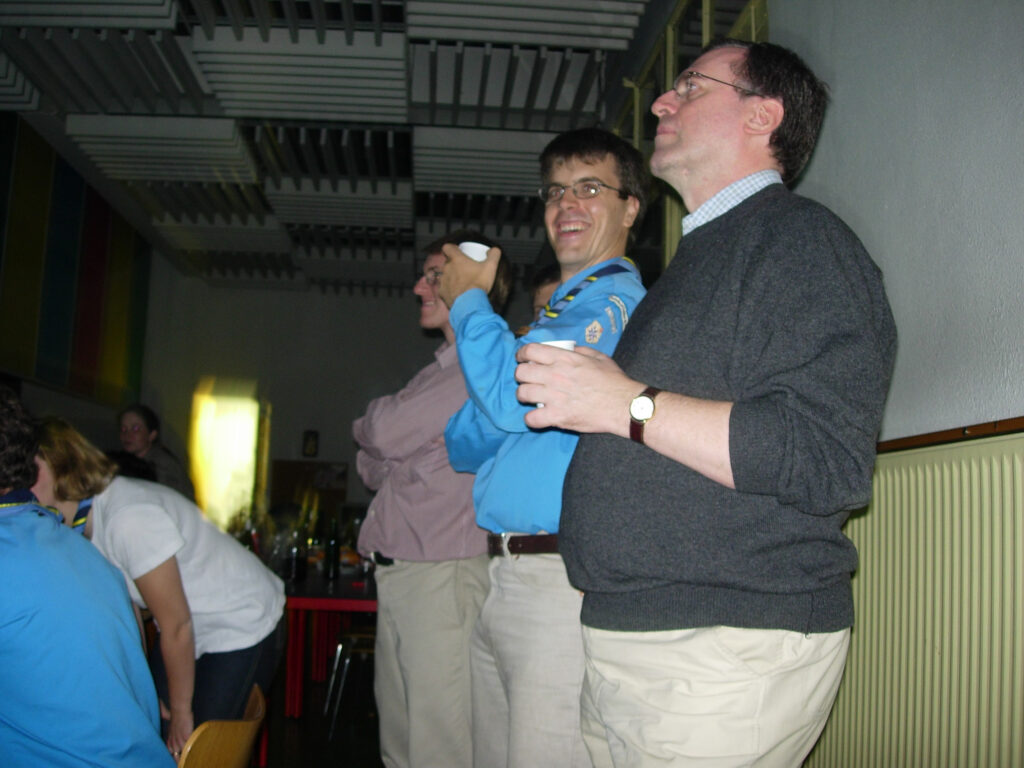 ag2003-025-2.jpg
