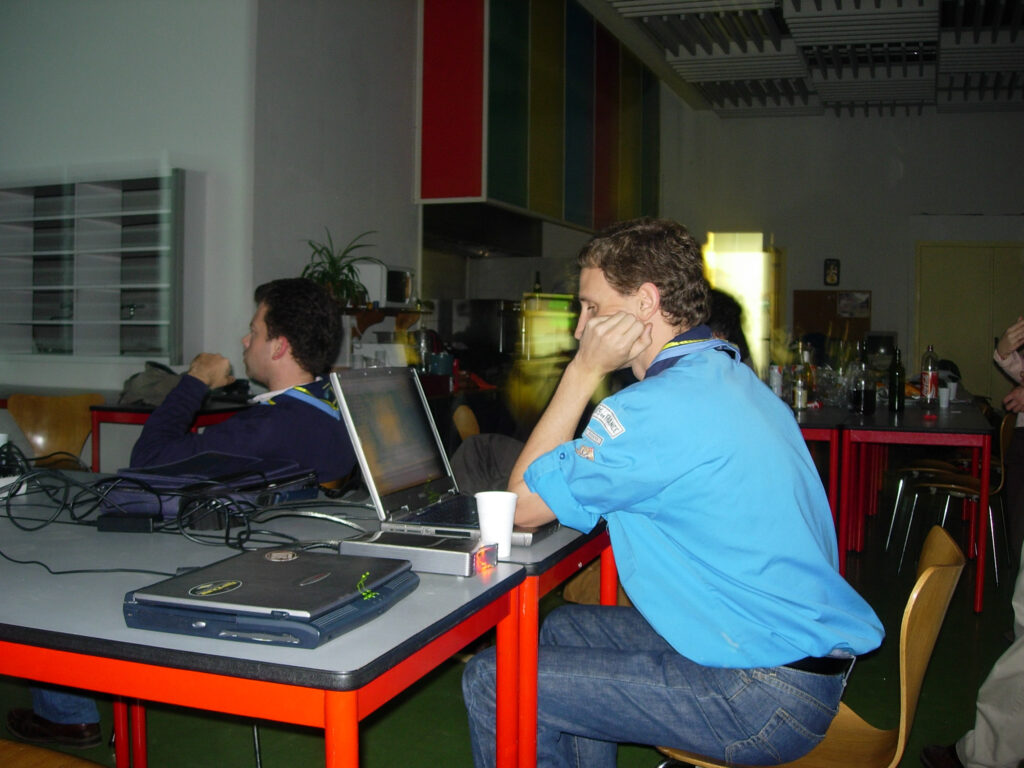 ag2003-027.jpg