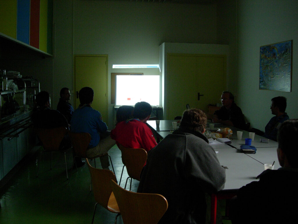 ag2003-042.jpg