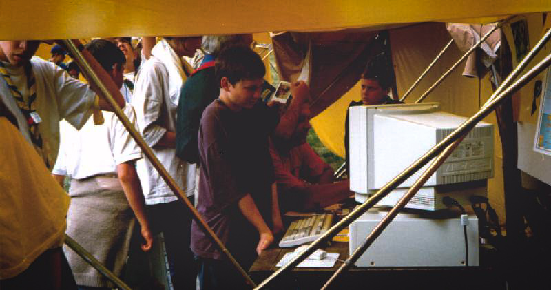 Premiers ordinateurs en Jamboree en 1997